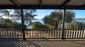 CDC-625 Beach House incl.rear 2BR studio